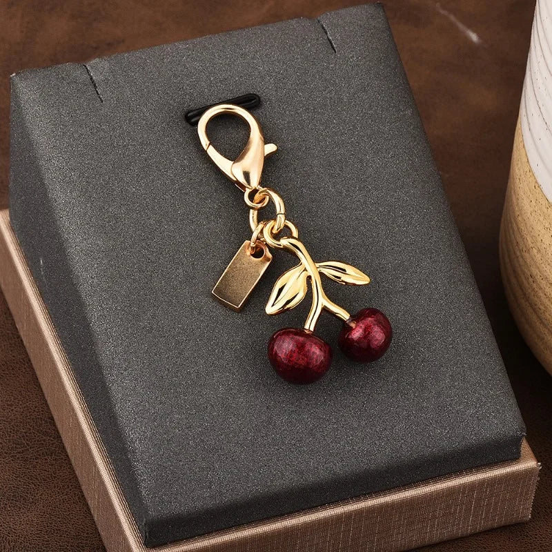 Exquisite High-end Bear Cherry Butterfly Keychains For Women Bag Pendant Car Key Chains Jewelry Gift Decoration Accessories